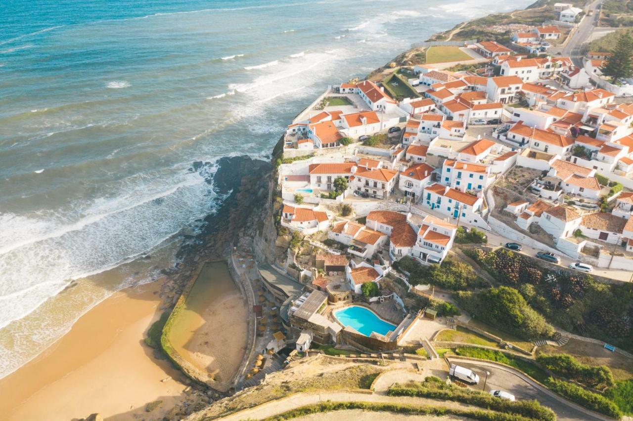 Azenhas Do Mar West Coast Design And Surf Villas Sintra Bagian luar foto