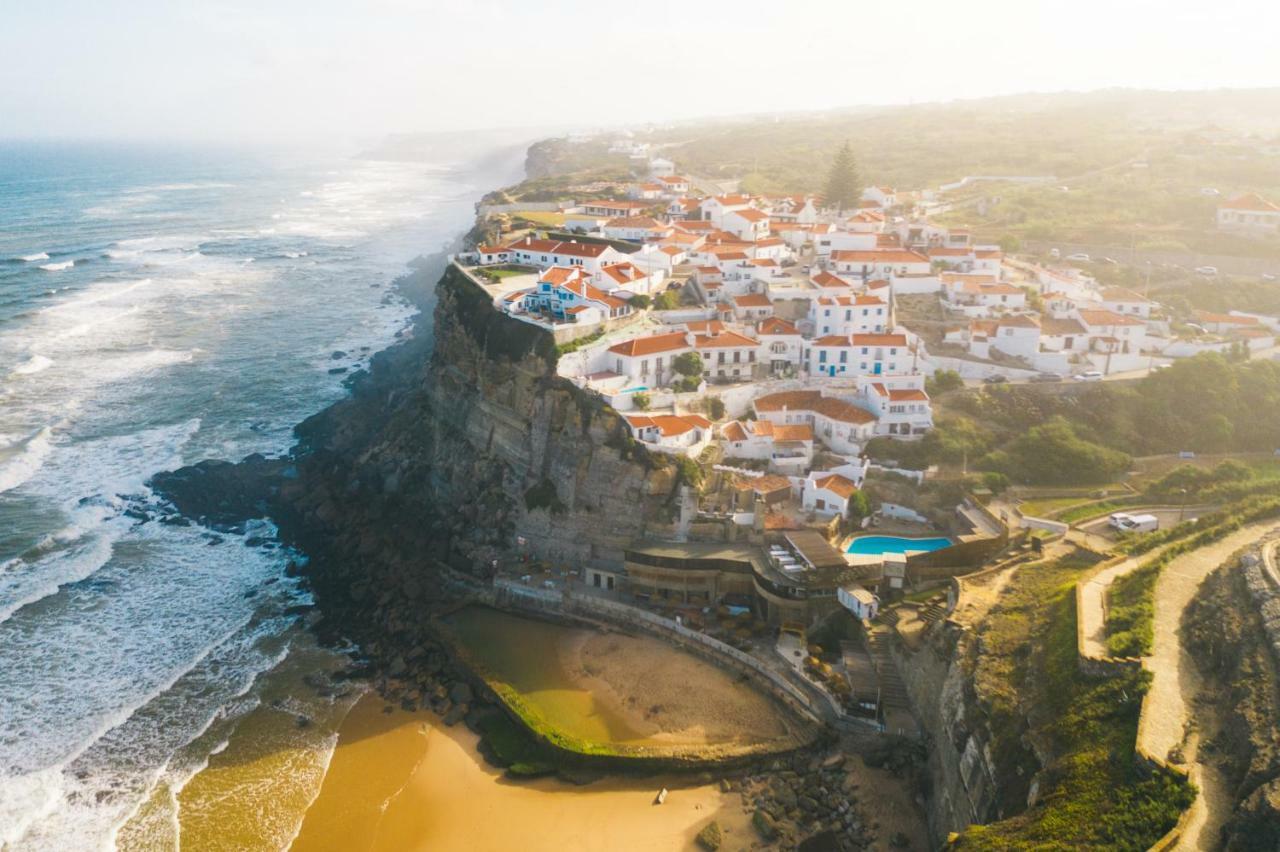 Azenhas Do Mar West Coast Design And Surf Villas Sintra Bagian luar foto